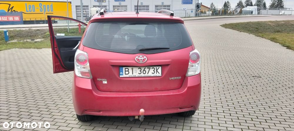 Toyota Verso 2.0 D-4D 2010 7os - 4