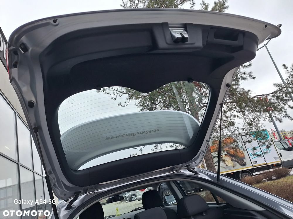 Mitsubishi Lancer 1.8 Intense - 13