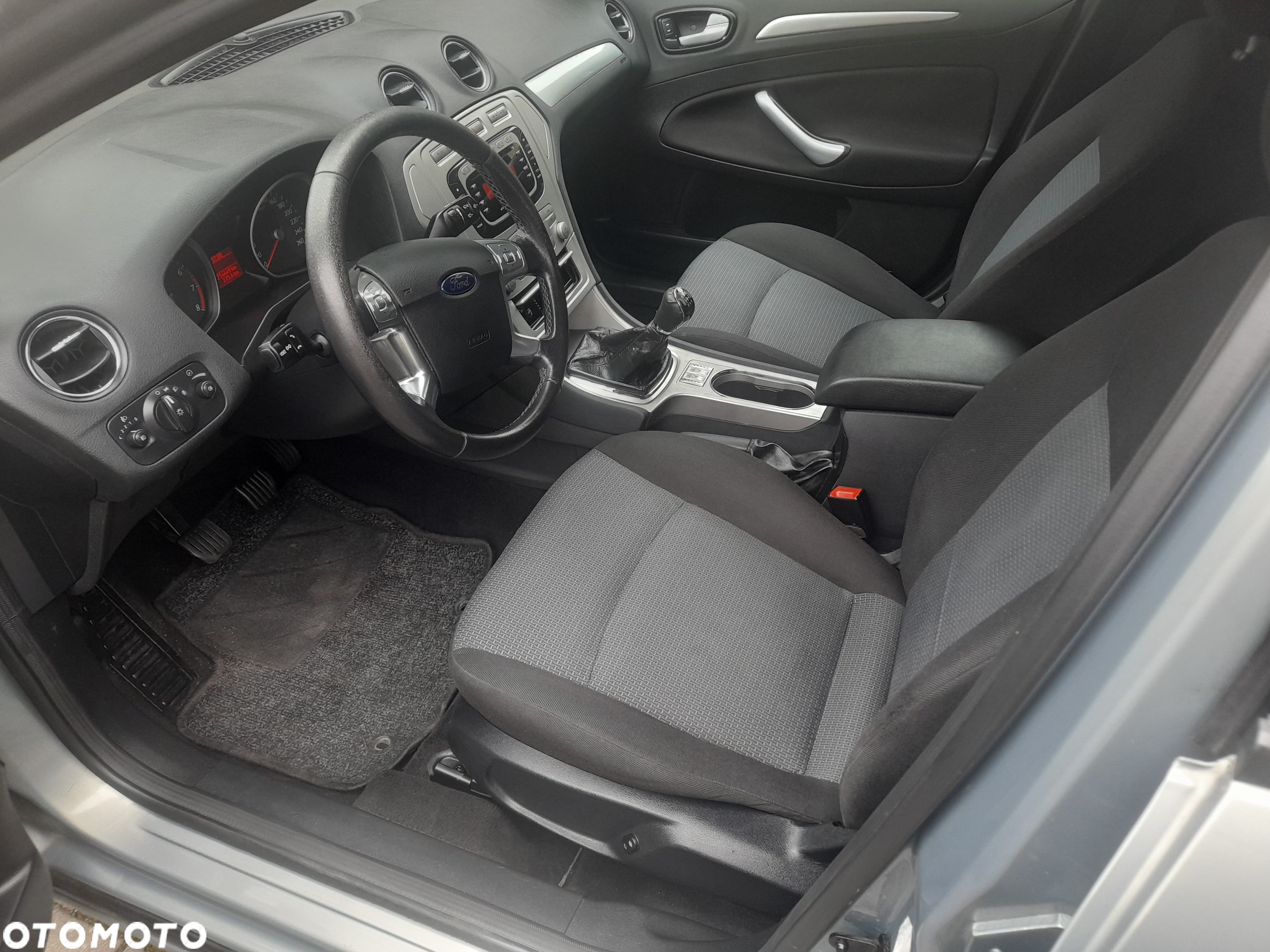 Ford Mondeo 2.0 Trend - 20