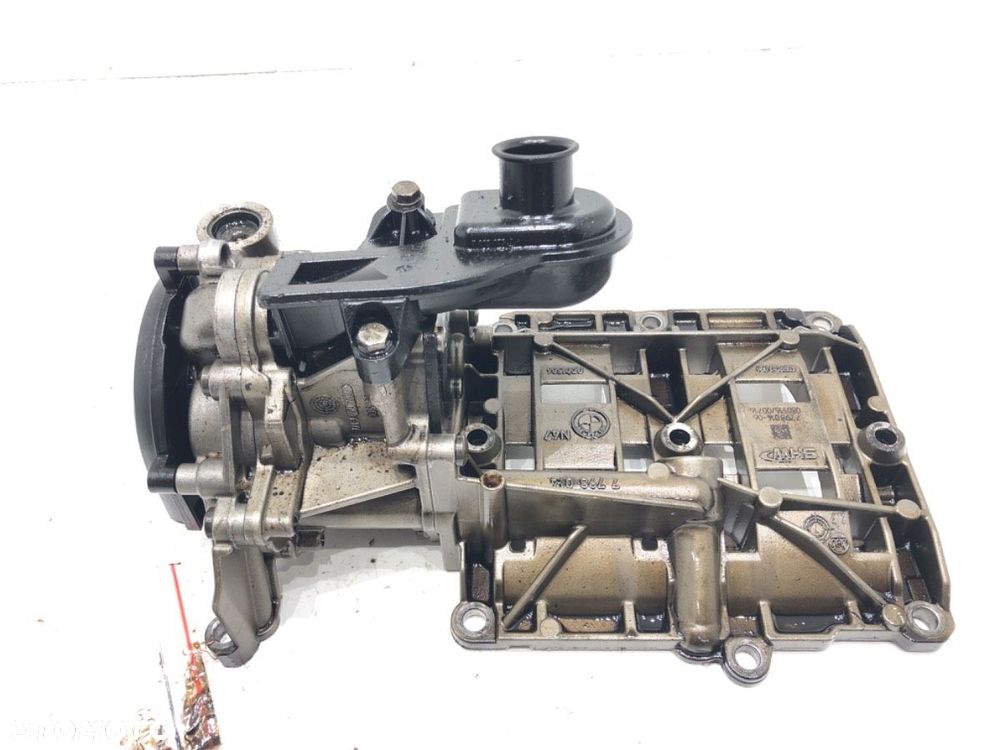 POMPA OLEJU - 260.00 PLN - BMW 5 Touring (E61) 2004 - 2010 520 d 130 kW [177 KM] olej napędowy 2007 - 1