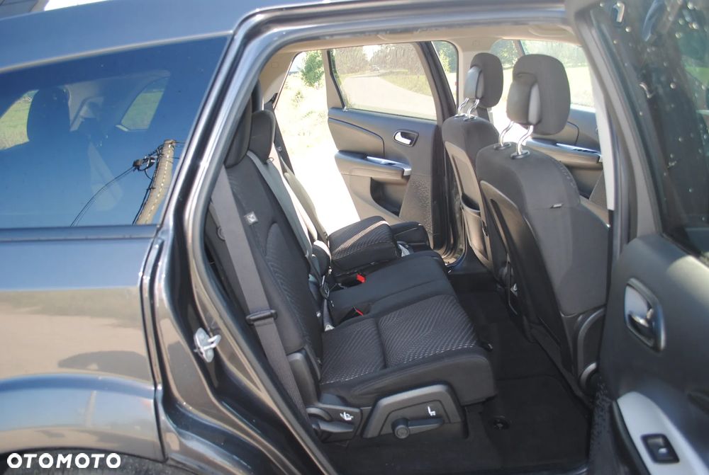 Fiat Freemont 2.0 Multijet 16V DPF Automatik Allrad Lounge - 12
