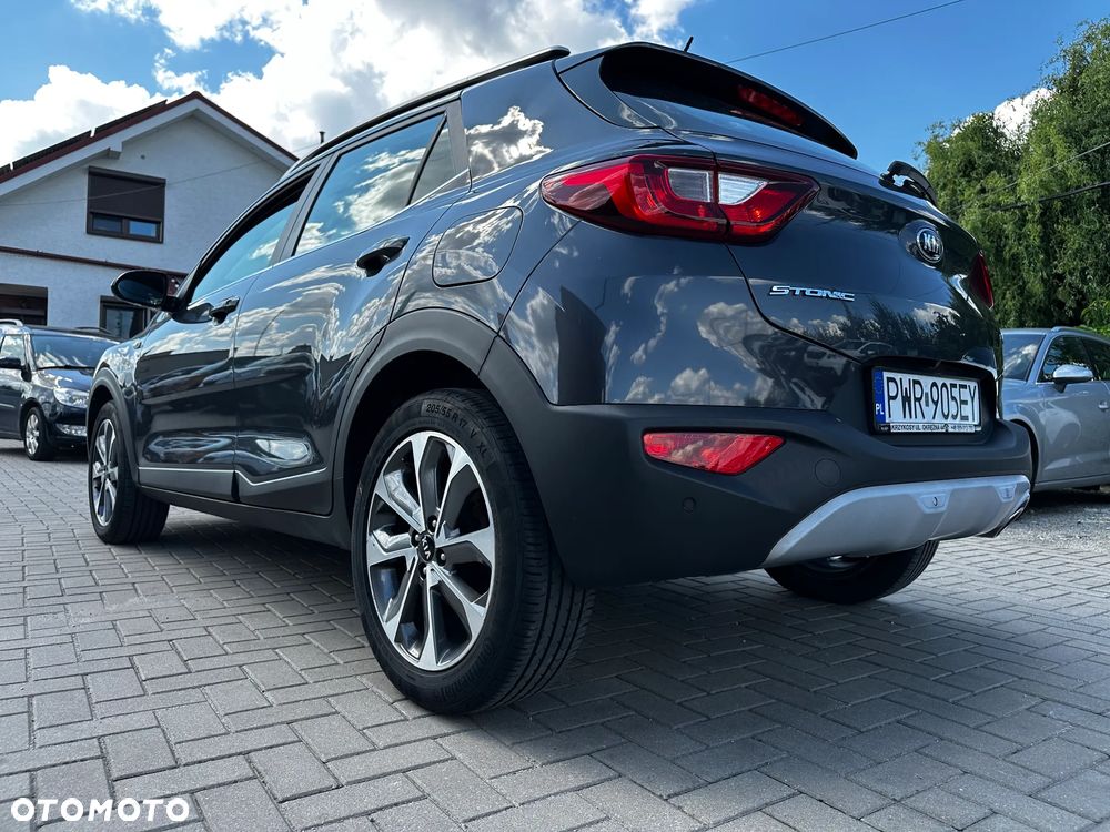 Kia Stonic - 34