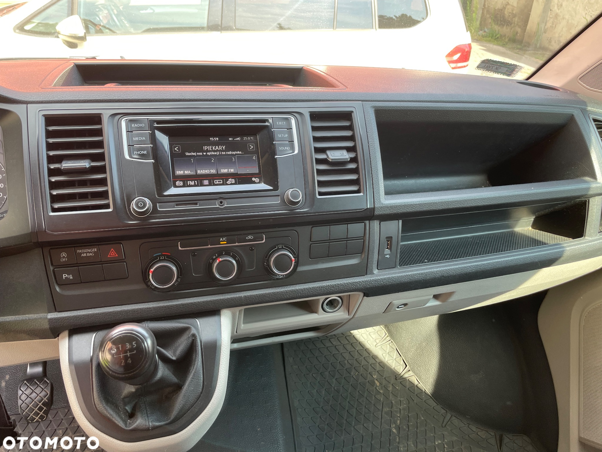 Volkswagen Transporter - 6