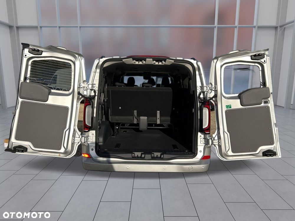 Volkswagen Transporter Kombi L2H1 M1 - 21