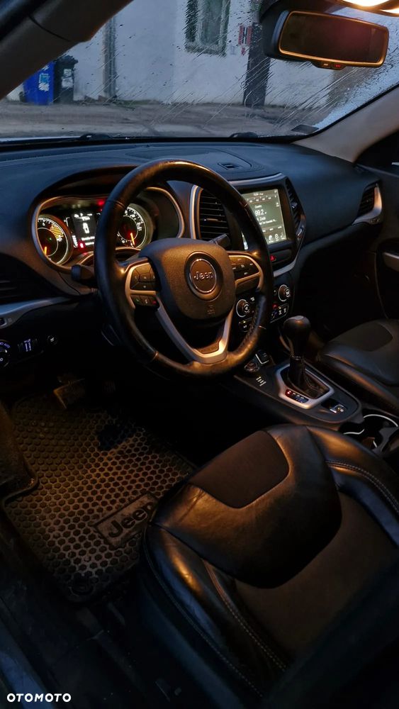 Jeep Cherokee 3.2 V6 Pentastar Active Drive I Automatik Limited - 11