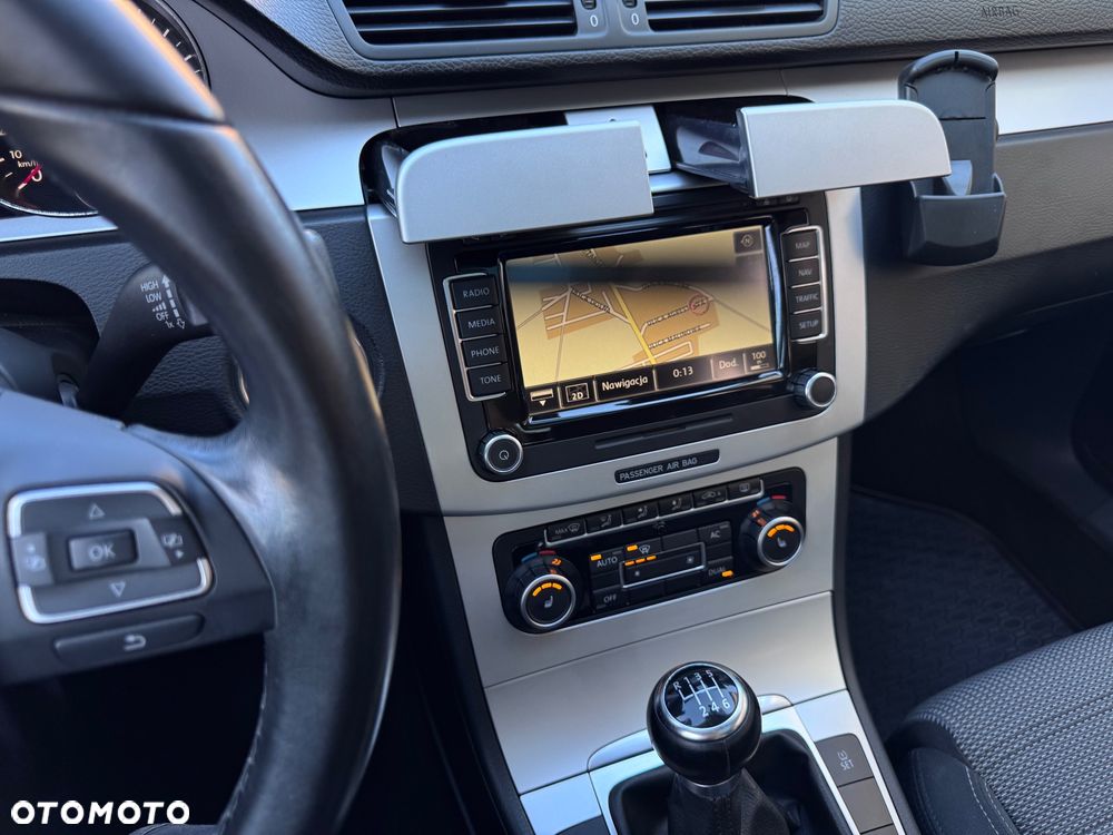 Volkswagen Passat CC 2.0 TDI BlueMotion Technology Exclusive - 21