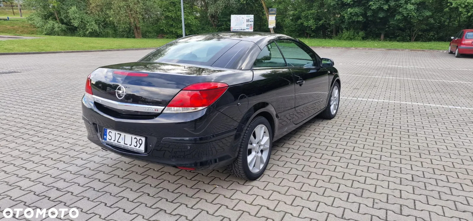 Opel Astra Twin Top 1.9 CDTI Cosmo - 11