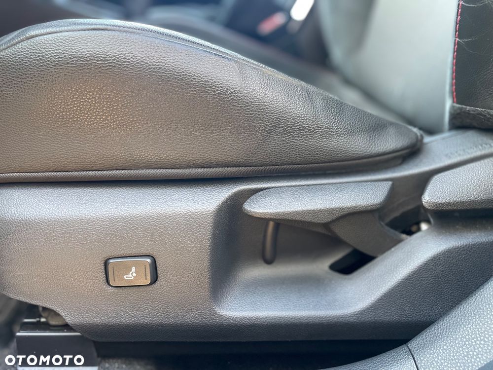 Toyota Corolla 1.2 T Selection - 11