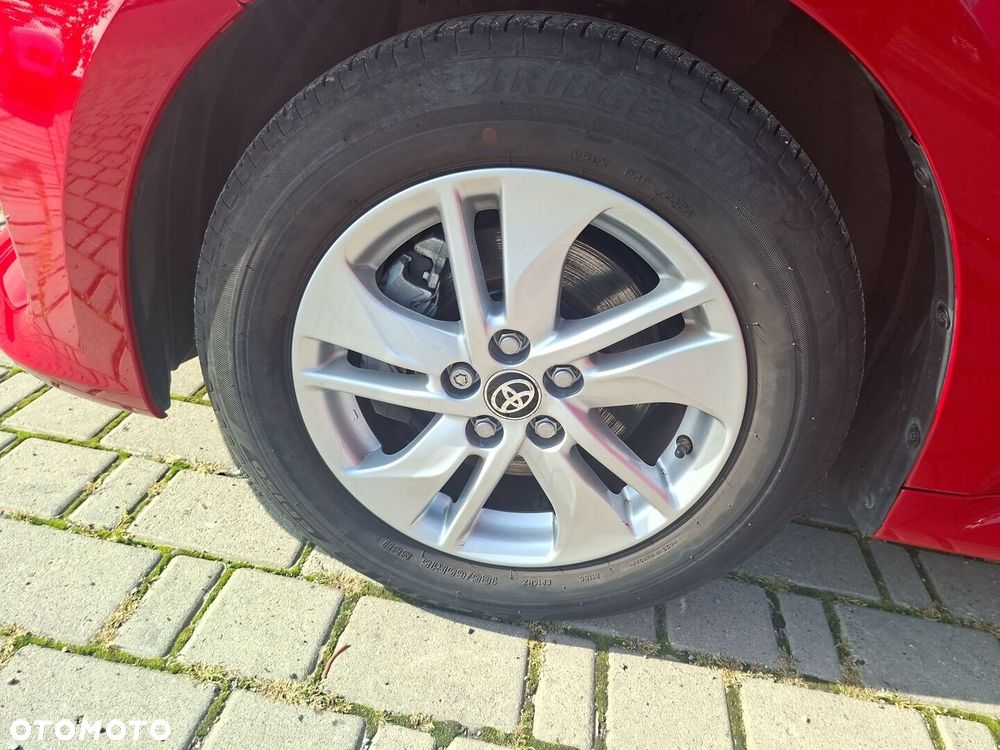 Toyota Yaris - 16