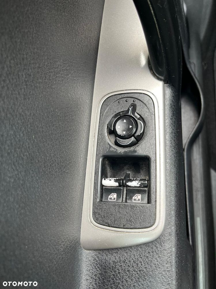 Alfa Romeo Mito - 11