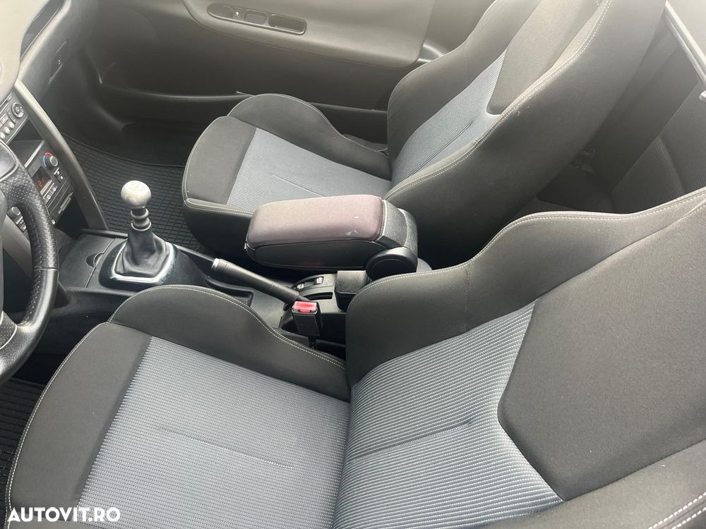 Peugeot 207 CC FAP 110 (Blue Lion) Premium - 12