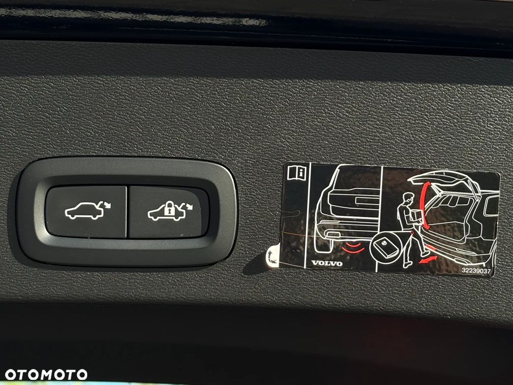 Volvo XC 40 T5 Recharge DKG Inscription - 17