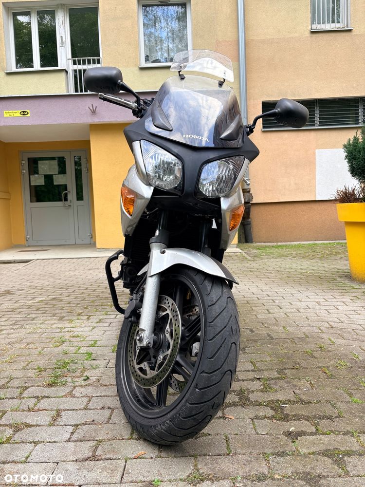 Honda CBF - 3