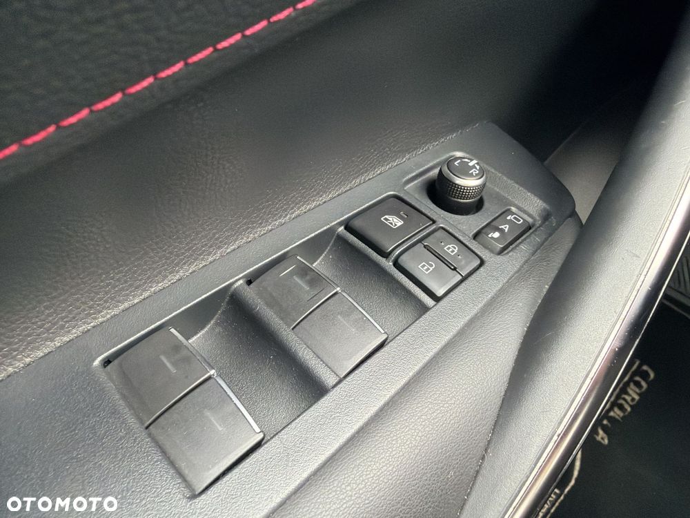 Toyota Corolla 1.8 Hybrid Selection - 15