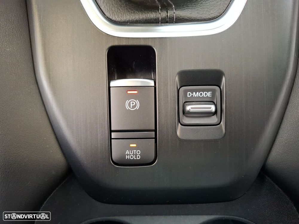 Nissan Qashqai 1.3 DIG-T N-Connecta LED+SKY - 23