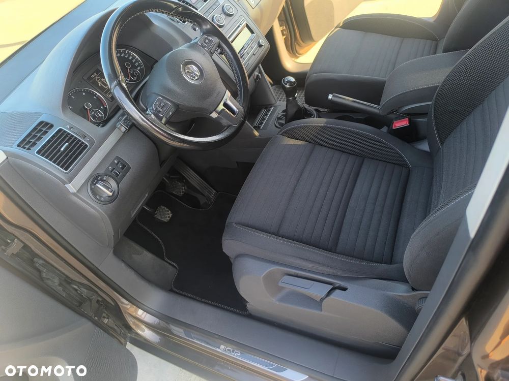 Volkswagen Touran 1.6 TDI DPF Cup - 12