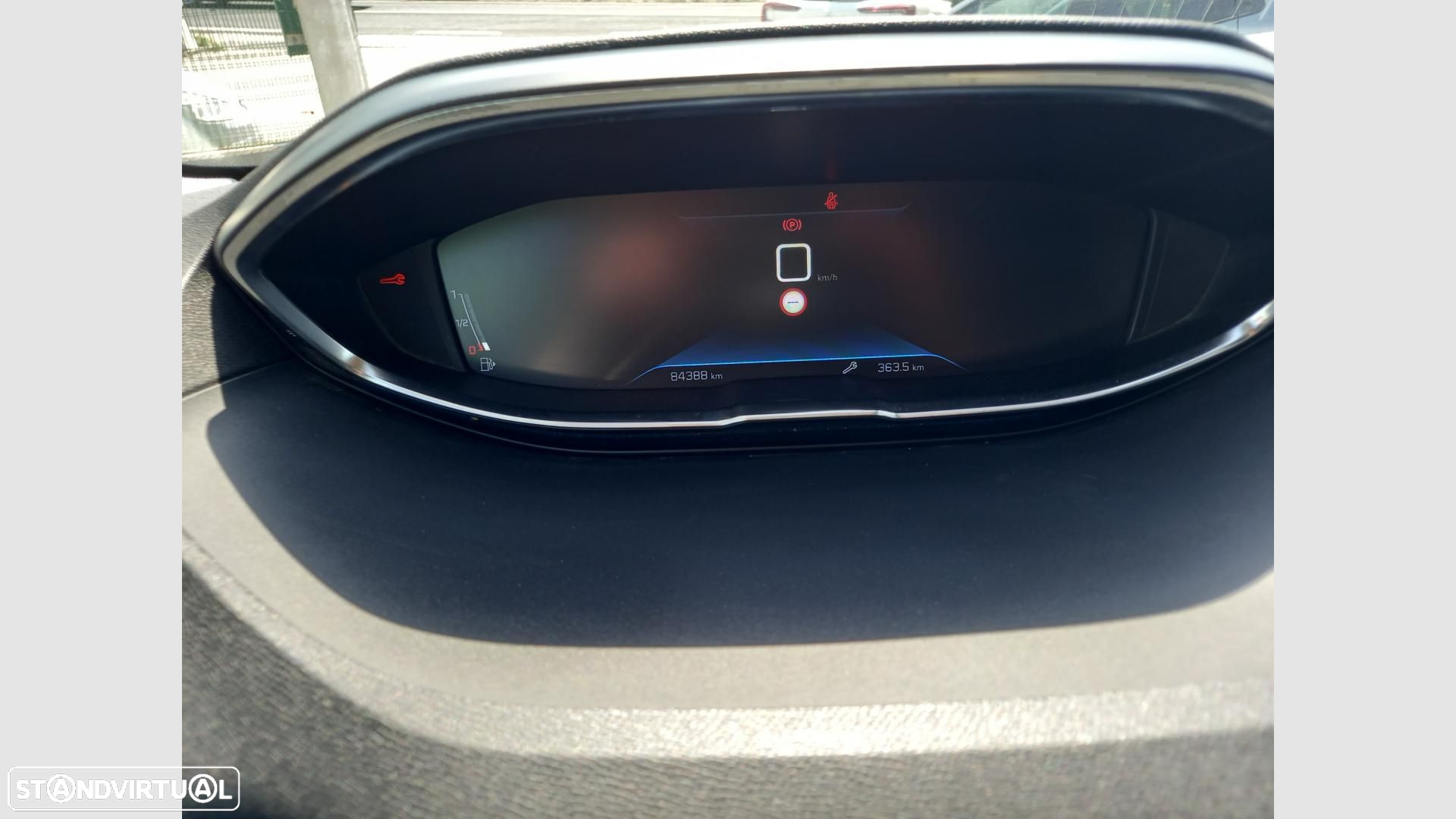 Peugeot 3008 1.5 BlueHDi Allure - 18