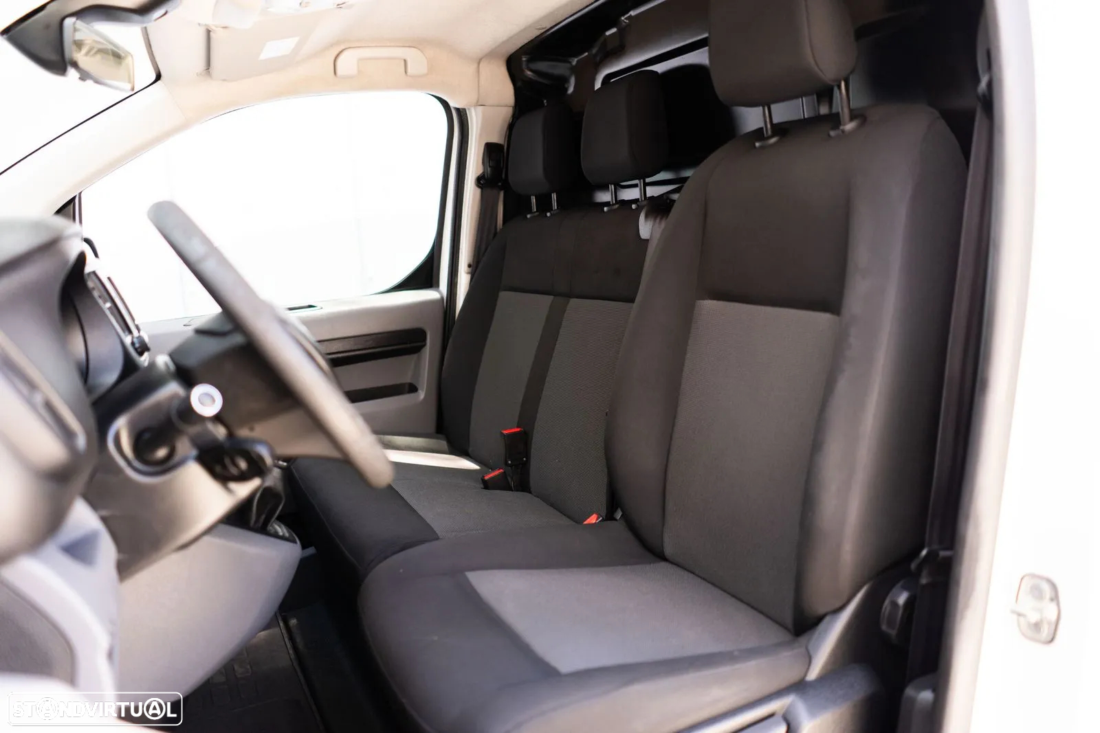 Citroën Jumpy L1H1 1.6 BlueHDi 3Lugares C/IVA - 12