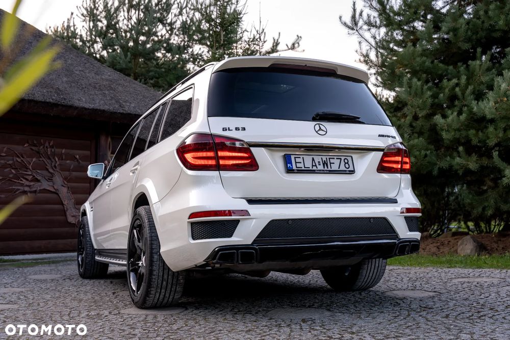 Mercedes-Benz GL 63 AMG 4Matic AMG Speedshift Plus 7G-TRONIC - 12