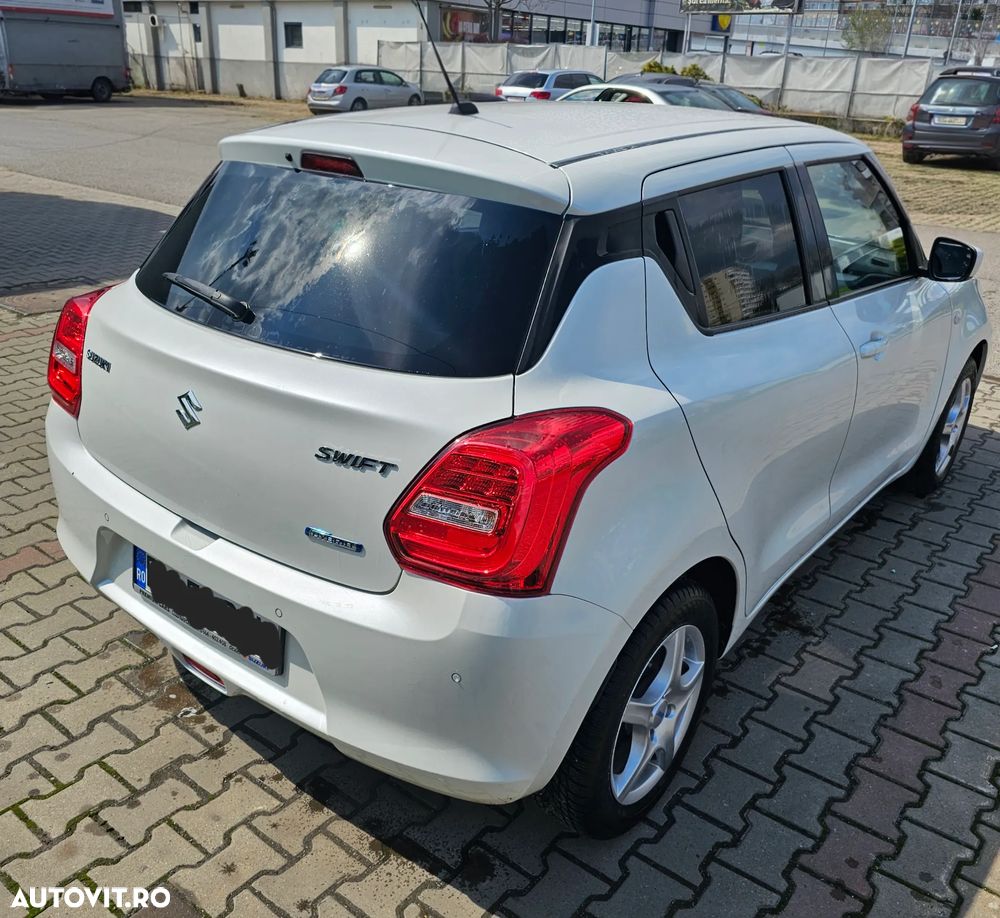 Suzuki Swift M-Hybrid 1.2 Passion - 4