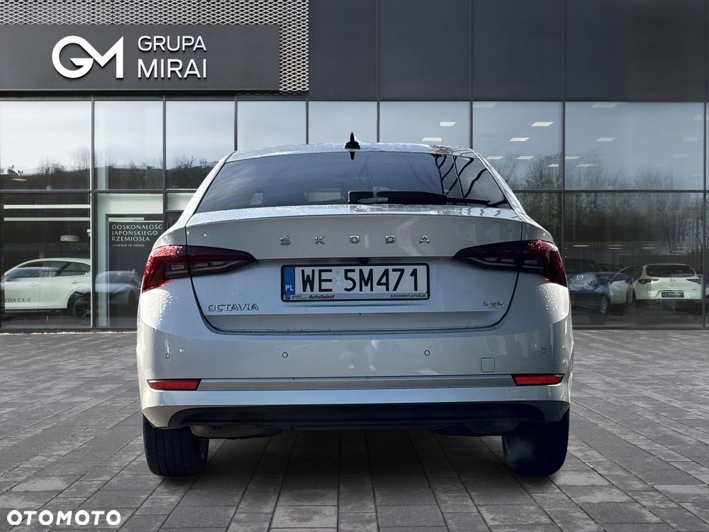 Skoda Octavia 2.0 TSI 4x4 Style DSG - 4