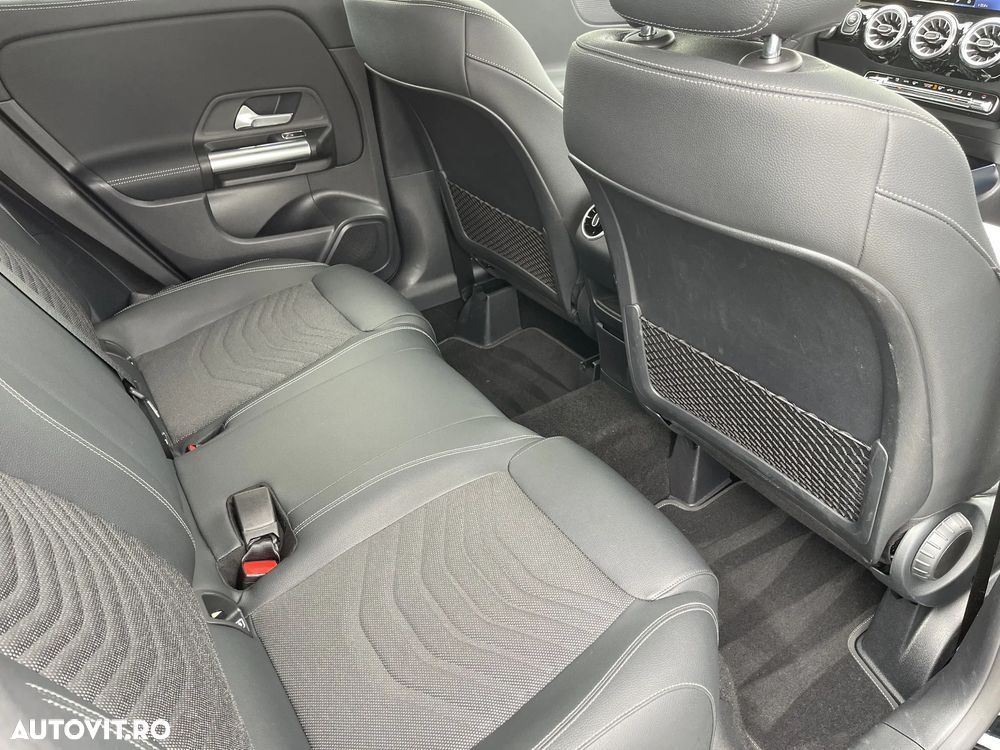 Mercedes-Benz GLA 250 e 8G-DCT Progressive - 27