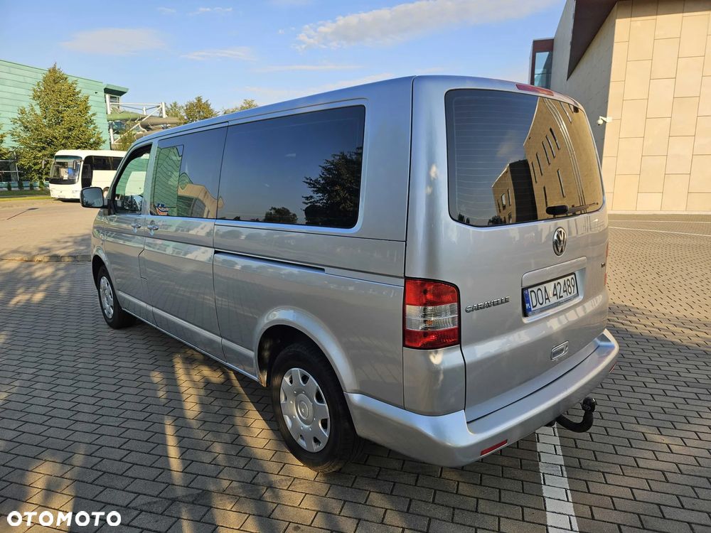 Volkswagen Caravelle - 6