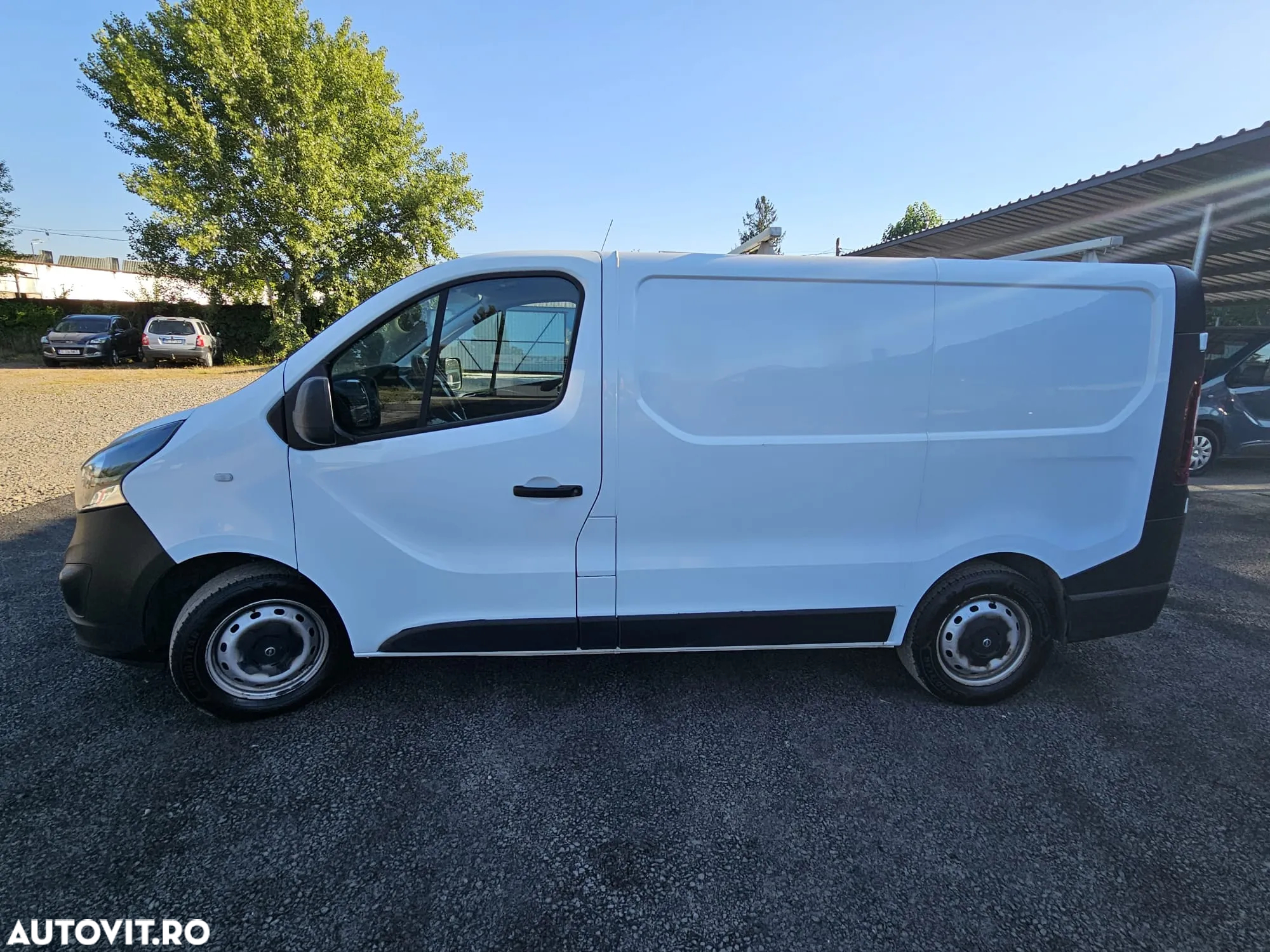 Opel Vivaro - 3