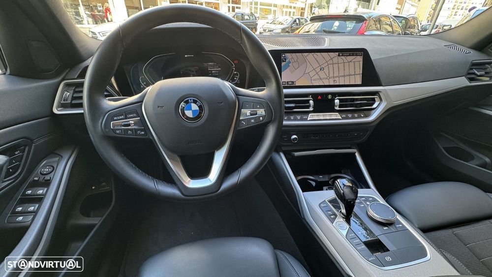 BMW 330 e xDrive Aut. - 20