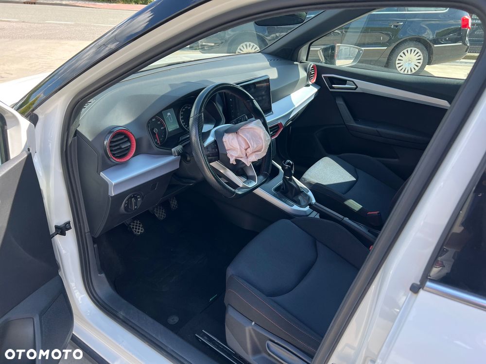 Seat Arona 1.0 FR - 9