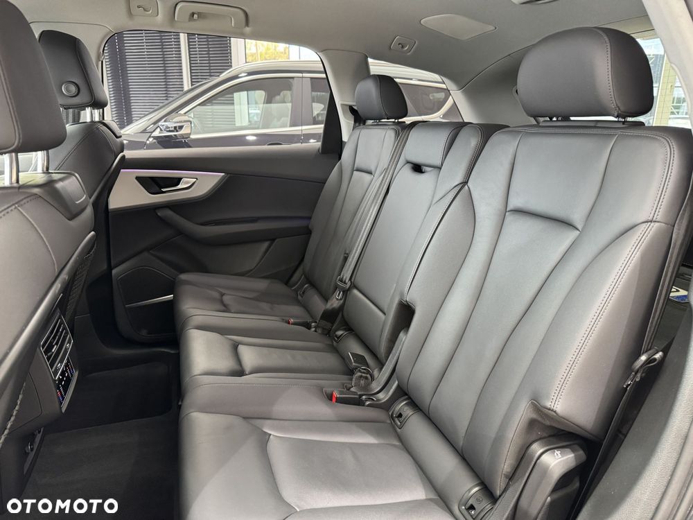 Audi Q7 - 14