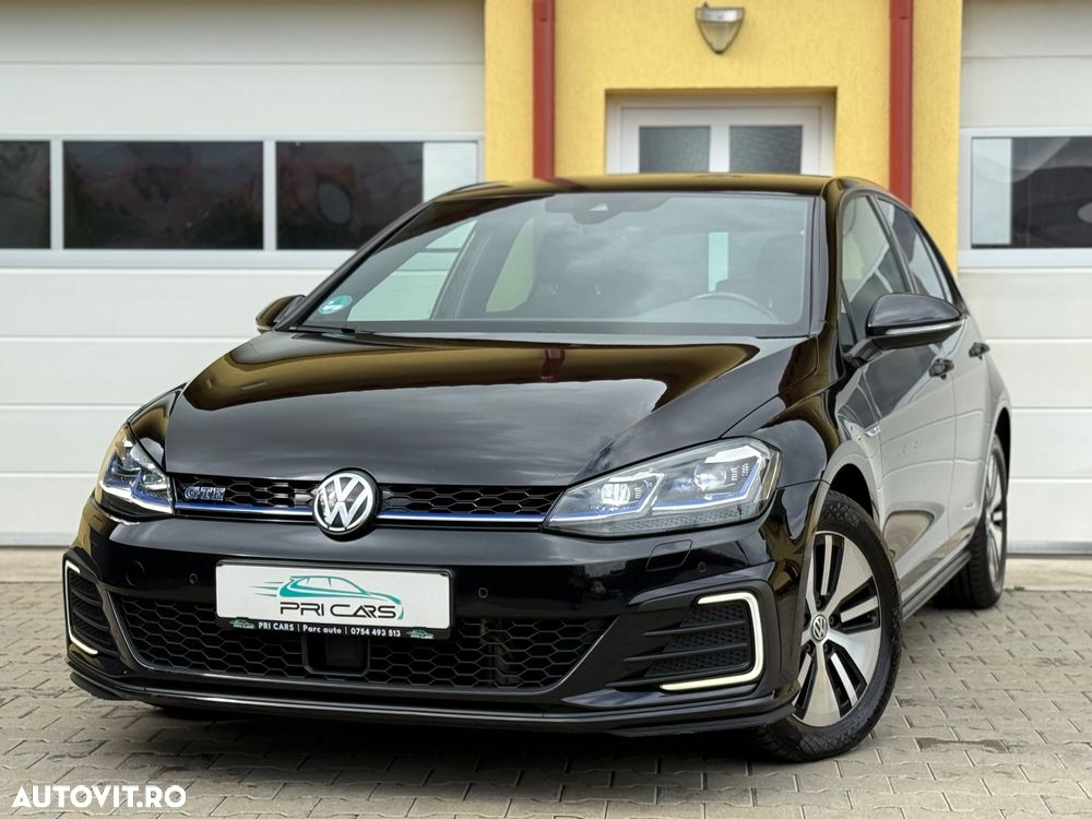 Volkswagen Golf 1.4 GTE Plug-In-Hybrid DSG - 2