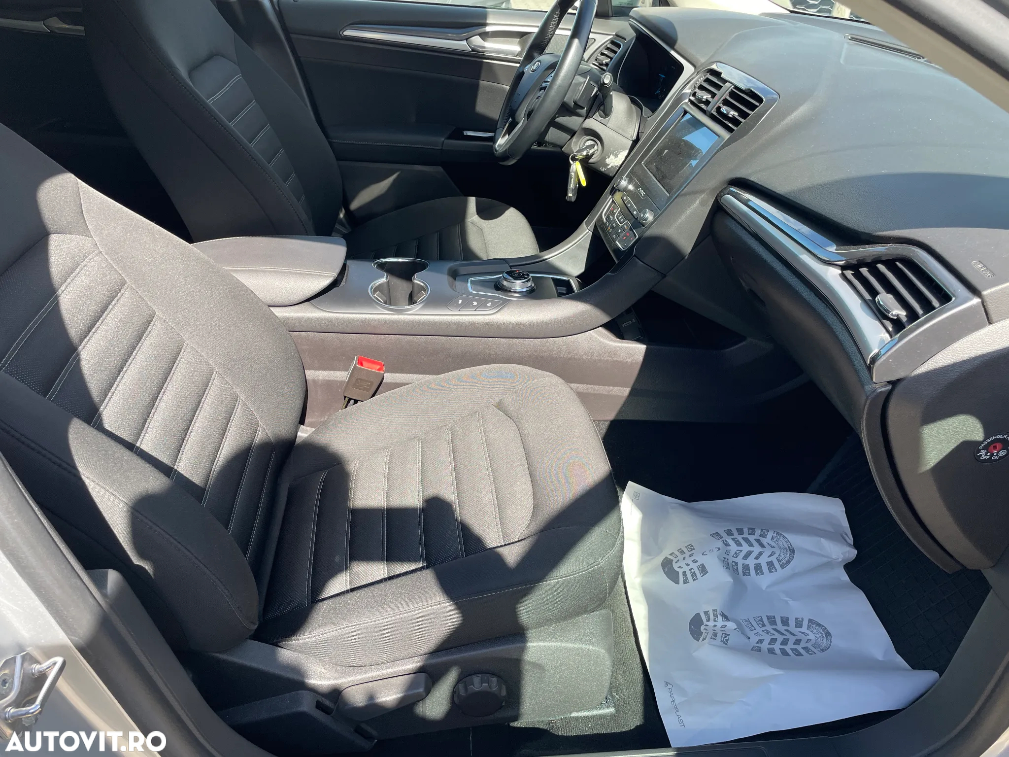 Ford Mondeo 2.0 TDCi Aut. Trend - 10