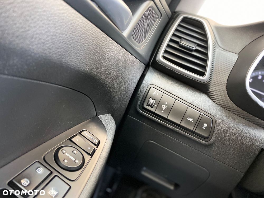 Hyundai Tucson 2.0 CRDi N Line 4WD - 23