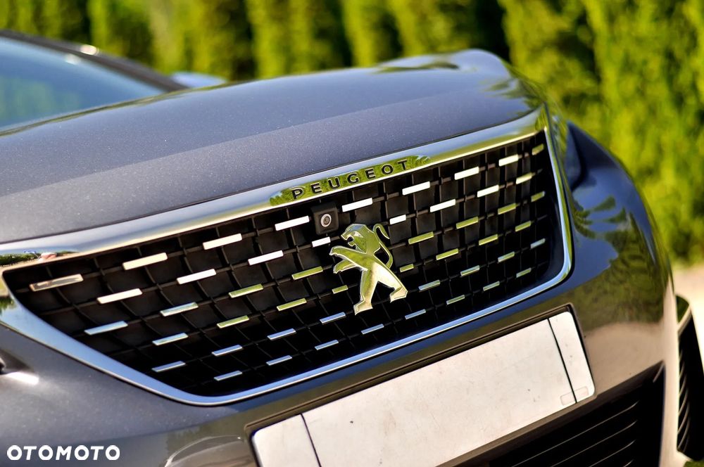 Peugeot 3008 BlueHDi 180 Stop & Start EAT6 GT - 7