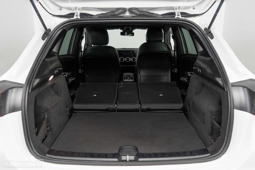 Mercedes-Benz GLA 250 e - 16
