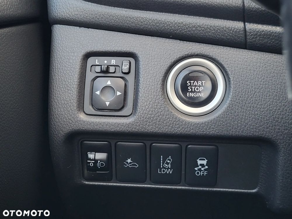 Mitsubishi L200 - 10