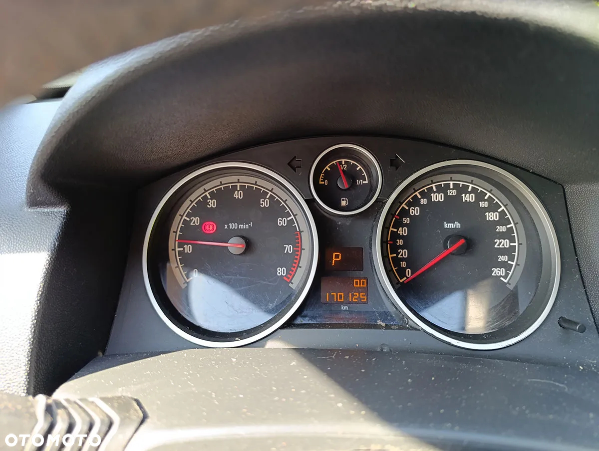 Opel Astra - 11