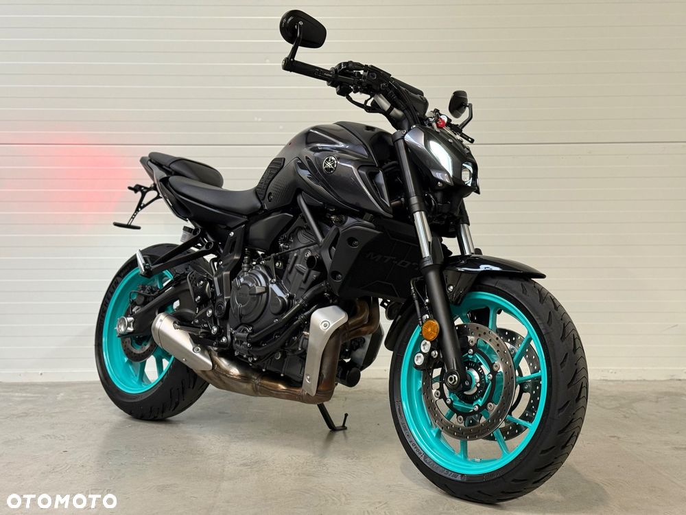Yamaha MT - 2