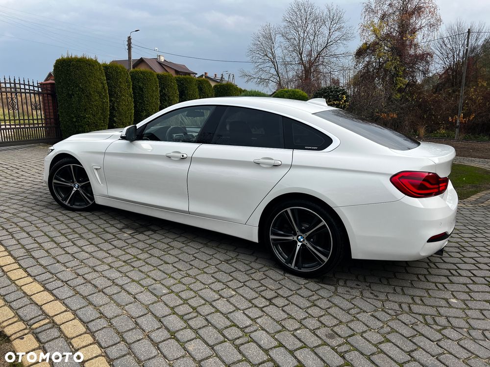 BMW Seria 4 440i Gran Coupe Sport Line - 9