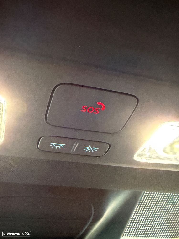Ford Focus SW - 16