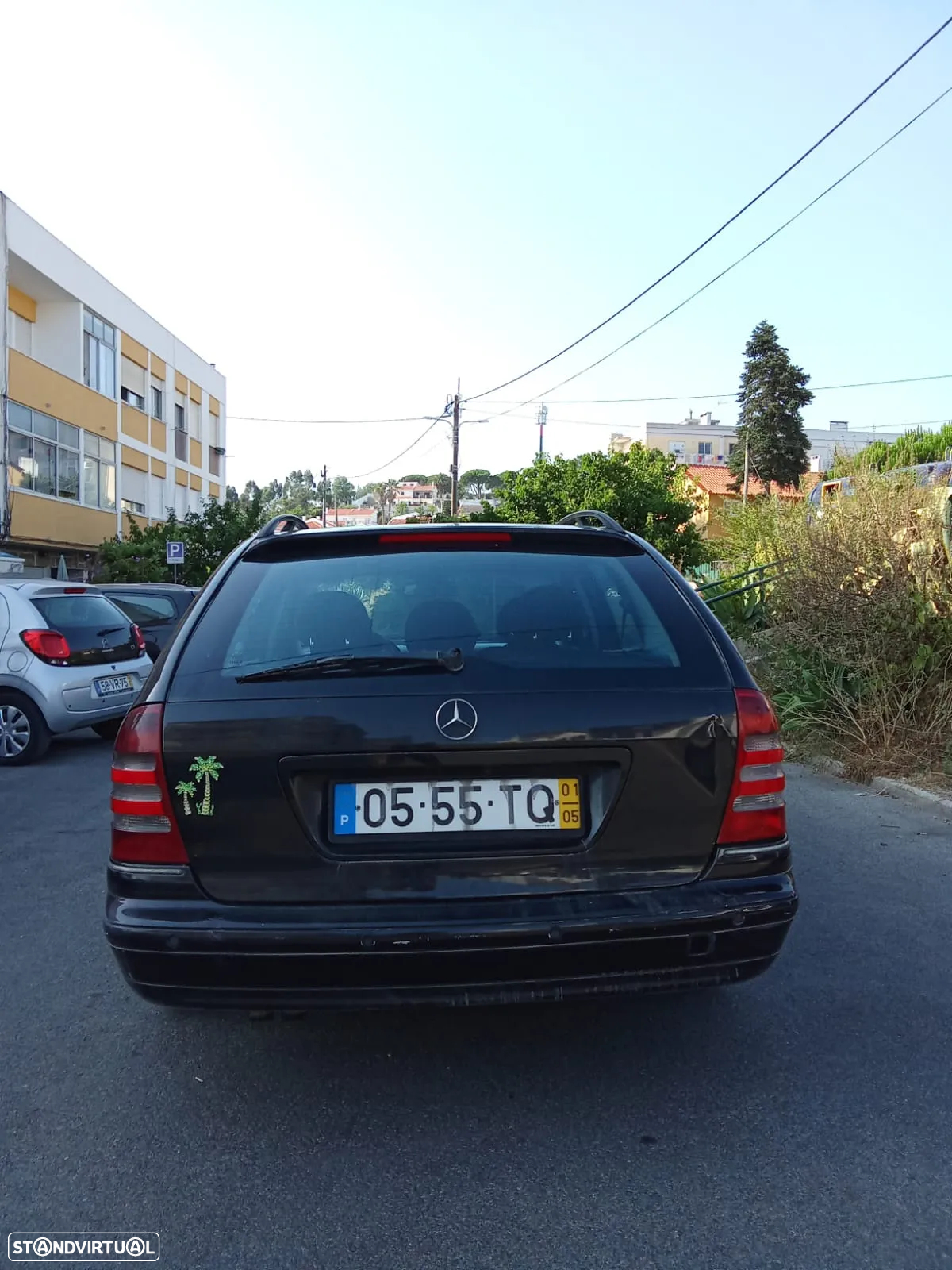 Mercedes-Benz 220 - 6