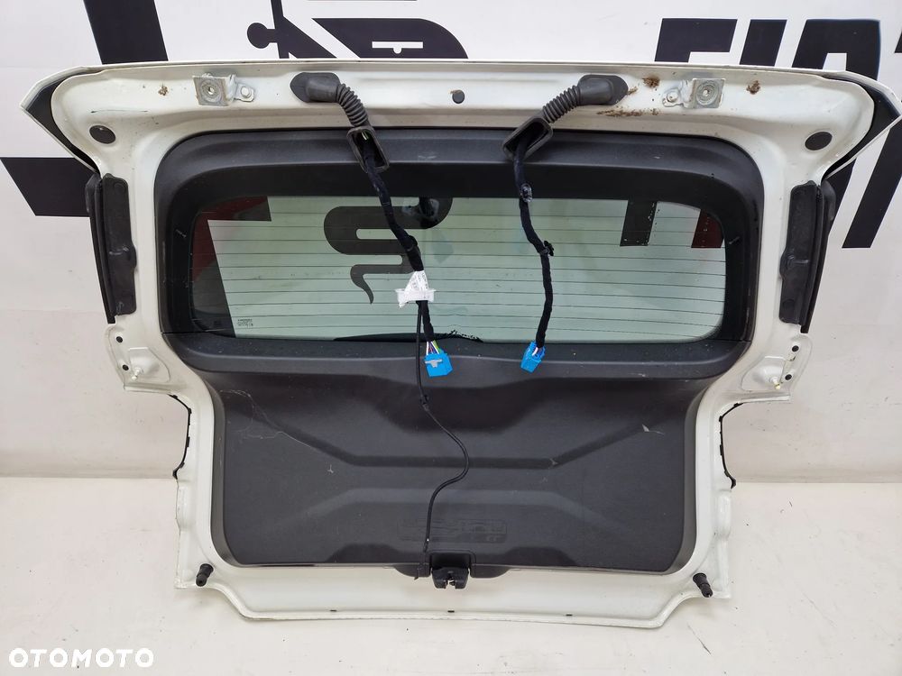 Klapa pokrywa bagażnika Jeep Avenger - 13