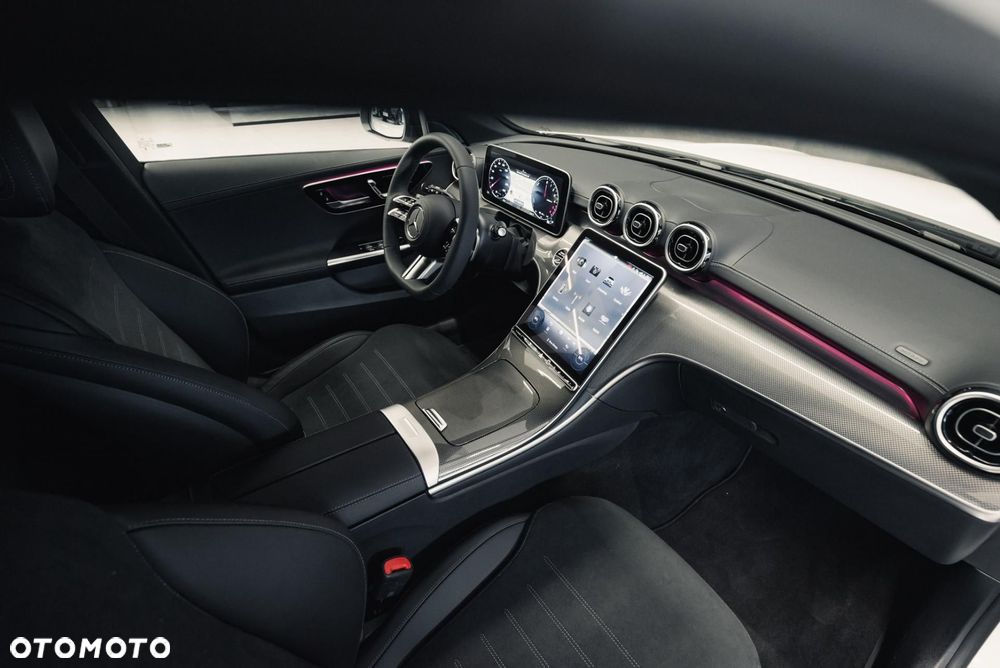 Mercedes-Benz Klasa C 300 de PHEV 4-Matic AMG - 17