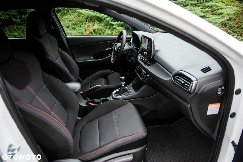Hyundai i30 1.5 T-GDI 48V-Hybrid N-Line - 23