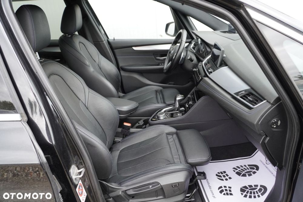 BMW Seria 2 218d Sport-Aut M Sport - 6
