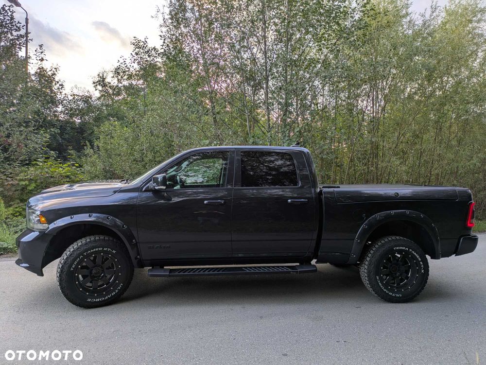Dodge RAM - 4