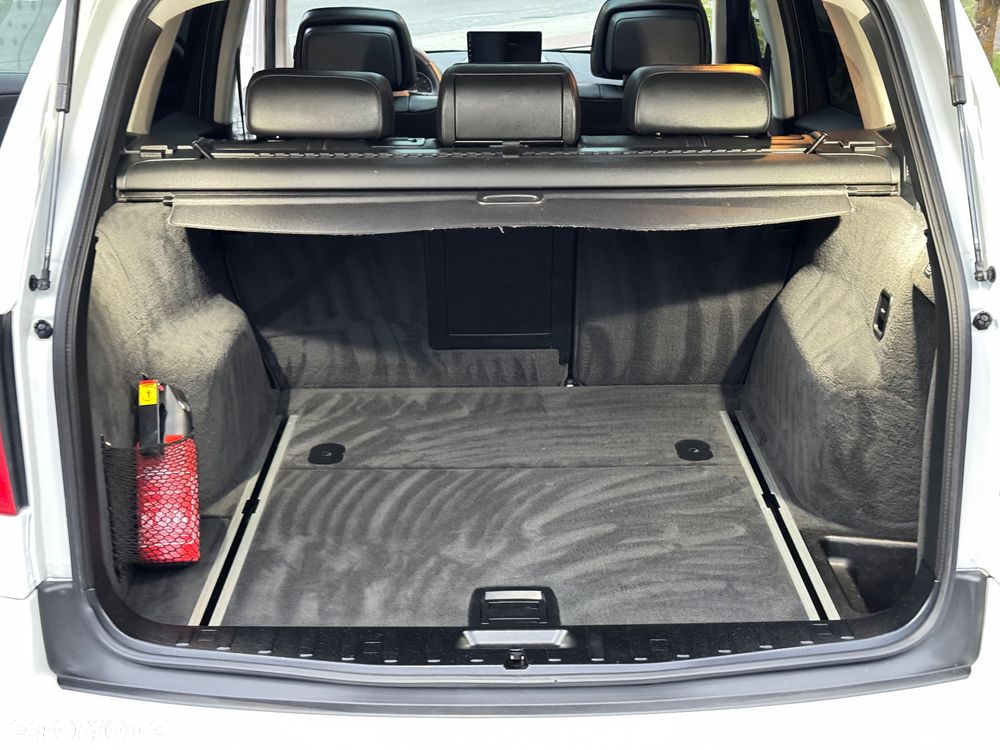 BMW X3 2.0d - 11