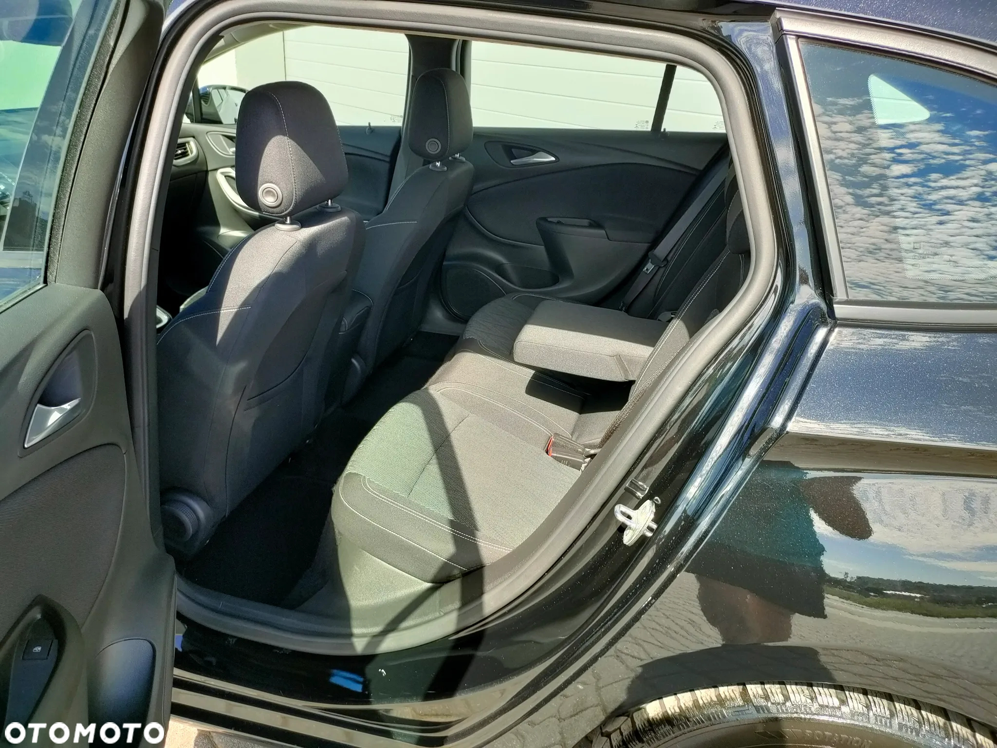 Opel Astra 1.5 D Start/Stop Automatik 120 Jahre - 23