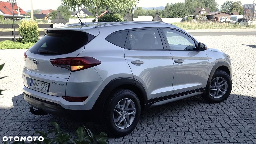 Hyundai Tucson - 2